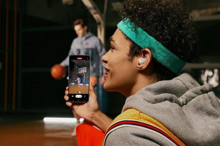 华为手机声音放大软件:三星Galaxy Buds 2 Pro将支持在拍摄视频时进行360°音频录制